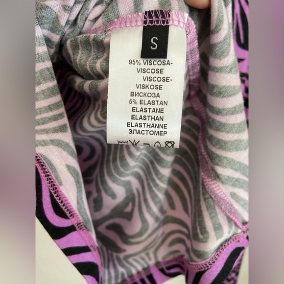 Andamane zebra mock neck long sleeve top - Picture 4 of 7